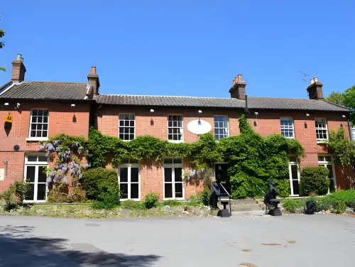 Scarborough Hill Country Inn - بيت ضيافة