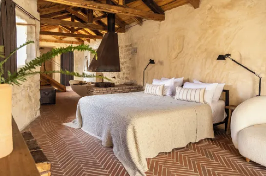 Amalen Suites Adults Only