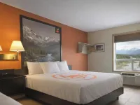 Fernie Fox Hotel Hotels in Fernie