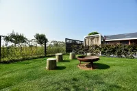 Tranquil Group Retreat in Nature - Villas
