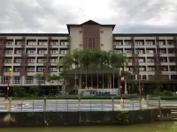 Garden View Betong Hotel