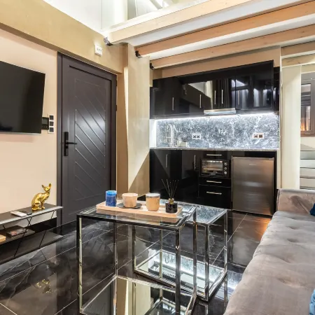 Ventiri Lofts - Cozy Penthouse with Balcony