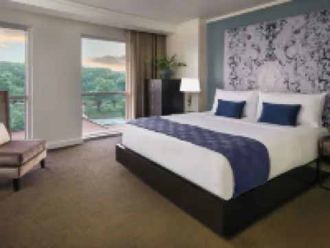 The Fontaine Hotels in Kansas City