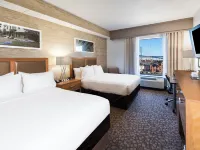 Holiday Inn SAVANNAH HISTORIC DISTRICT by IHG Hotels near The Cathedral Basilica of St. John the Baptist