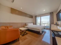 Oido Westlaven Hotel Hotels near Okgu Park