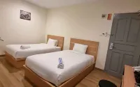 Naga Indo Inn Batam - Pensions