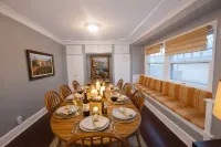Best Location 5 BD Spacious Family Home- Indianapolis IN - Bungalows