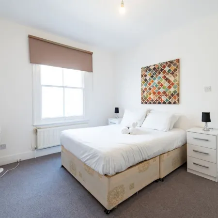 Cozy 3-bedroom Home Whs17 Отели рядом с достопримечательностью «Уимблдон»