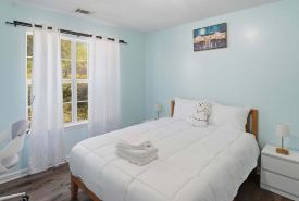 3br Savannah Home Sleeps 5 Near Historic District 3 Bedroom Home