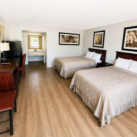 American Inn and Suites