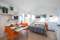 Villa Apartments - Porto Letizia - 3 stelle