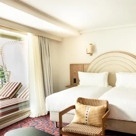 Hotel Ventura Saint-Tropez, Tapestry Collection By Hilton