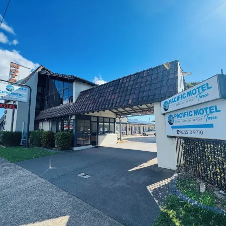 Pacific Motel