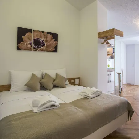 Adrion Aparthotel