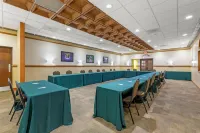 Best Western Plus Wooster Hotel  Conference Center