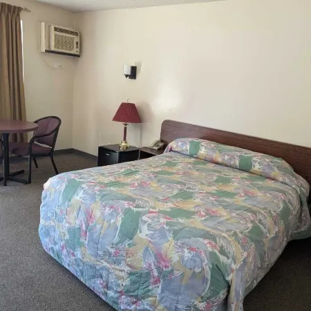 Algonquin Motor Lodge Отели в г. Эдмонтон