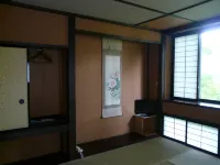 Uraya