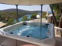 Apartments Villa Sonia & Teo Hvar - Hot Tub