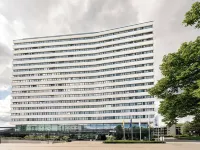 โรงแรม เรดิสัน บลู, บอนน์ โรงแรมในบอนน์