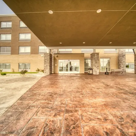 Holiday Inn Express & Suites KOKOMO SOUTH by IHG