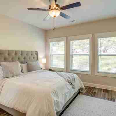 Wooded Escape at Raccoon Mountain w/ Fire Pit Rooms