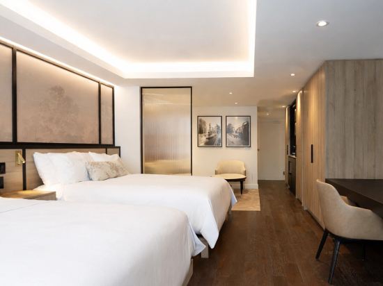 The Glenhill Hotel