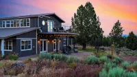 Cascade Crest by Avantstay Game Room + Bar + Mountain Views Near Sisters + Bend - Homestays