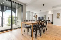 Amtmann Residence by Heimaleiga - parking