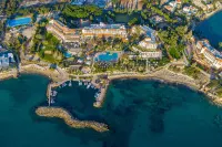 Coral Beach Hotel & Resort Cyprus - Pysäköinti