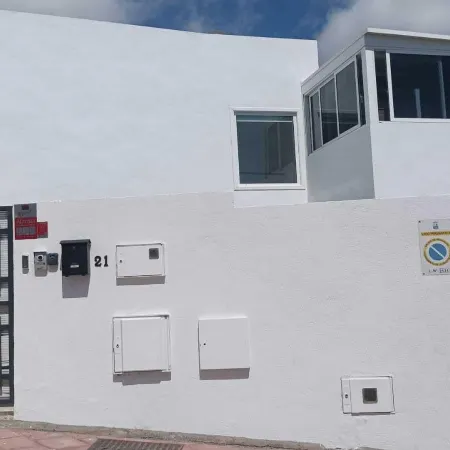 Adeje Nest Hostel