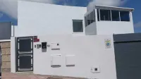 阿德赫巢青年旅舍(Adeje Nest Hostel) - 2星級