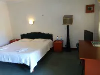 Family Comfort Hotel - 3-Star