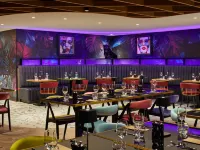 NYX Hotel Edinburgh Hotels near واترلو بليس