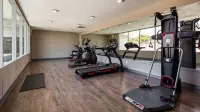 SureStay Plus Hotel by Best Western Point Richmond - Gym