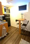 Small cozy basement apartment - 2 звезды