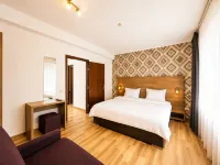 Kron Garden Retreat - 2-Star