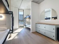 Bounce Surfers Paradise Hotels near Ashmore