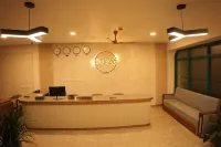 HOTEL MERIYA PALA - 2-Star