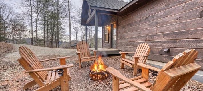 Quiet Cabin in Appalachian Mountains w/Mtn Views & Hot Tub Hotels in Union County