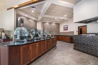 Drury Plaza Hotel Flagstaff - Breakfast