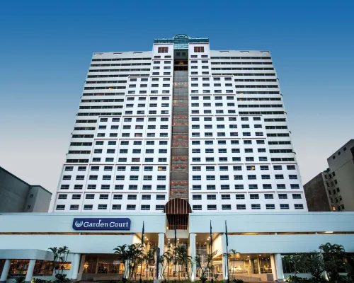 Garden Court Marine Parade Hotels near Funworld