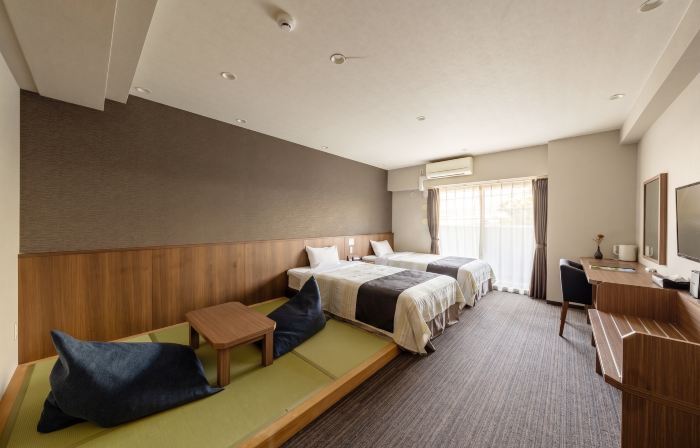 The Base Sakai Higashi Apartment Hotel