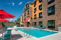 TownePlace Suites Swedesboro Logan Township - Swimmingpools