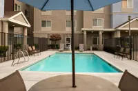 TownePlace Suites Sacramento Cal Expo - بار