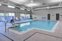 Homewood Suites by Hilton Lansing Eastwood - Pools