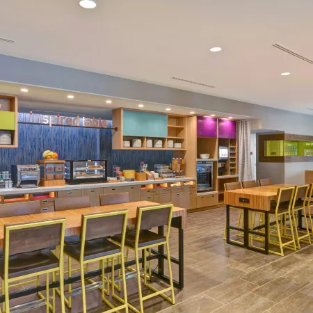 Home2 Suites by Hilton Naples I-75 Pine Ridge Road