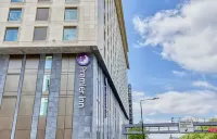 Premier Inn London Paddington (Paddington Basin) - جاكوزي