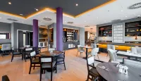 Premier Inn Saarbrucken City Congresshalle Hotel - Bãi đậu xe