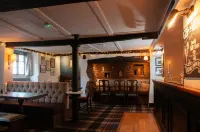 Mason's Arms - Pet friendly