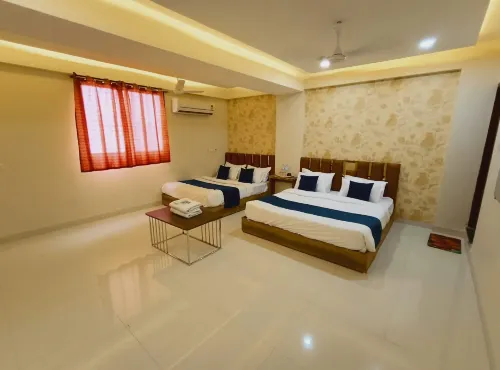 Hotel Pratham Inn - 2-Sterne